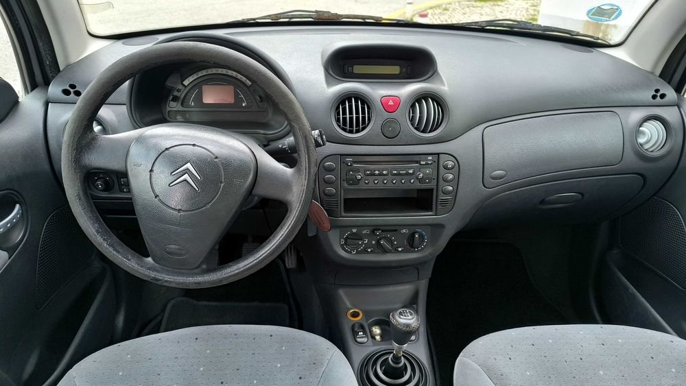 Citroen C3 1.1 em bom estado geral