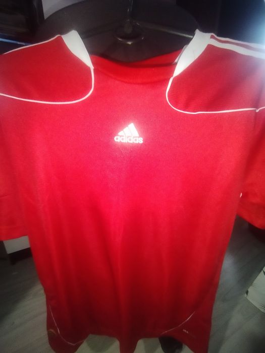 Форма Adidas розмір M