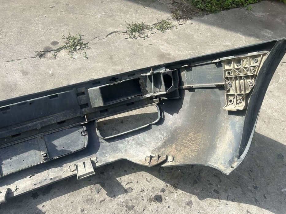 Бампер Ауді 80 б4 Audi 80 b4