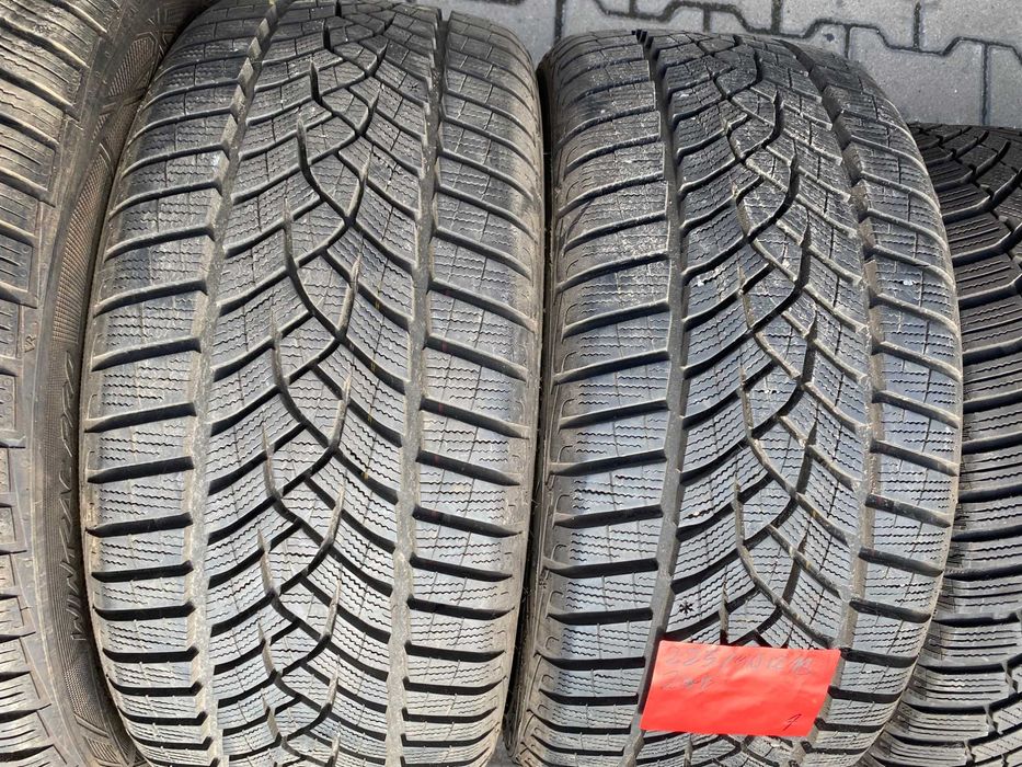 225/40r18 92V Good Year E1 dot3718