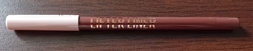 Maybelline - konturówka Lifter Liner, 02 Let's Bounce