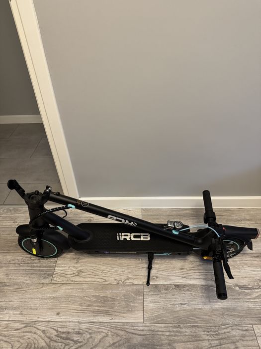 Hulajnoga elektryczna RCB