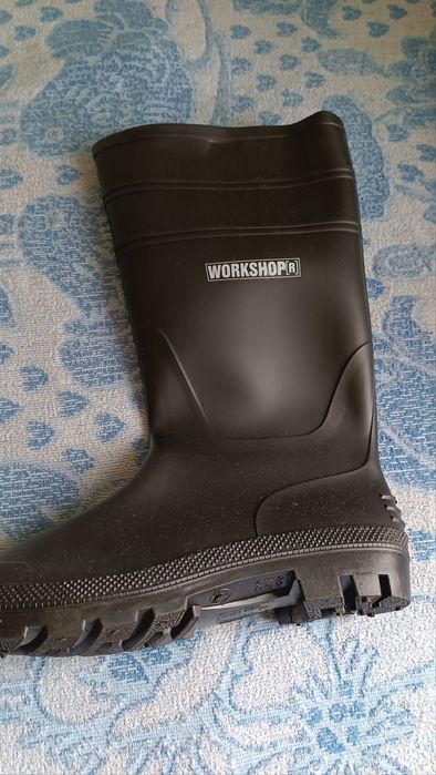 Продам Сапоги для работы