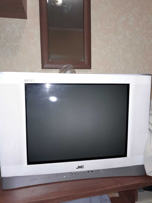 Телевізор JVC діагональ 62 см.