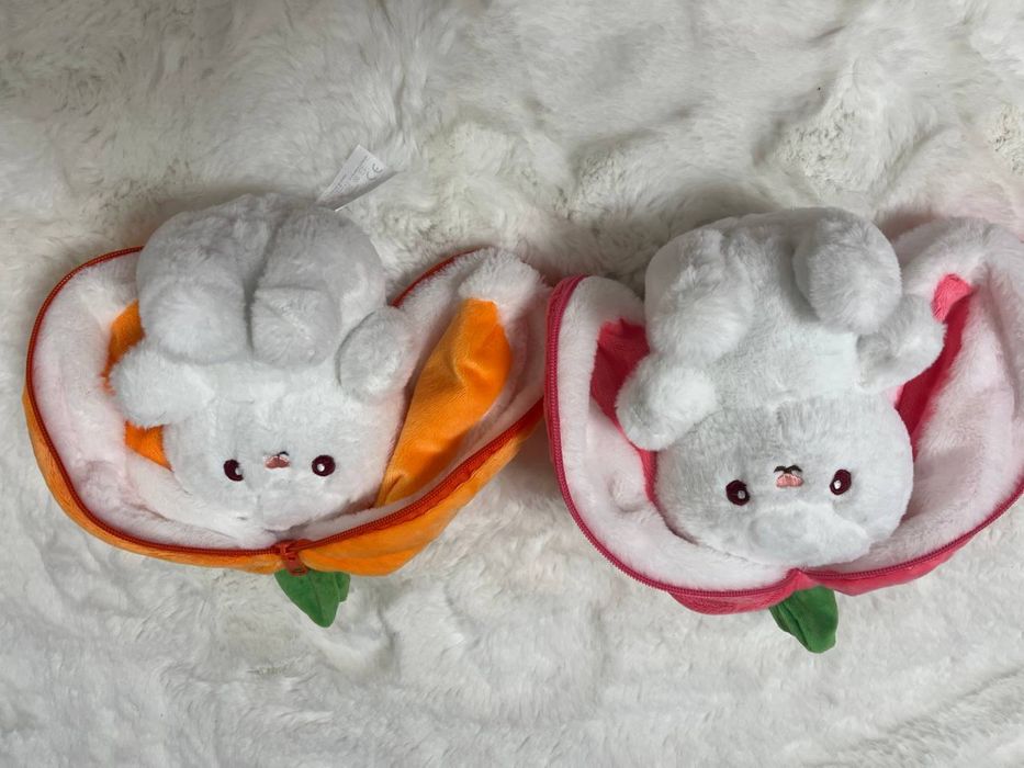 Трендові зайчики-трансформер (полуничка, морквинка) 25 см