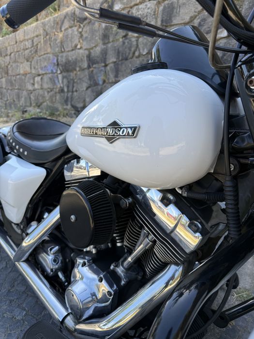 Harley-Davidson road king