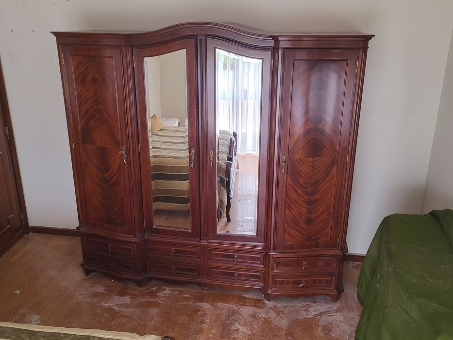 Armário (Guarda Roupa)