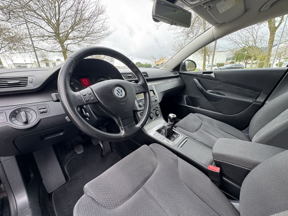 Volkswagen Passat 1.9 TDI - Nacional 164.000KM - 18 Meses de Garantia
