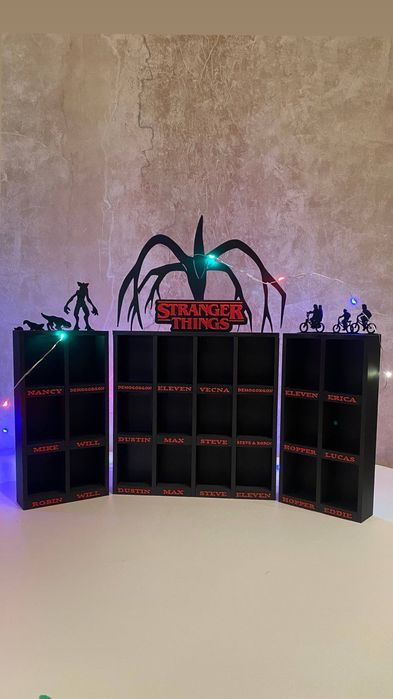 3D-стенд у стилі Stranger Things Kinder Joy Дивні дива