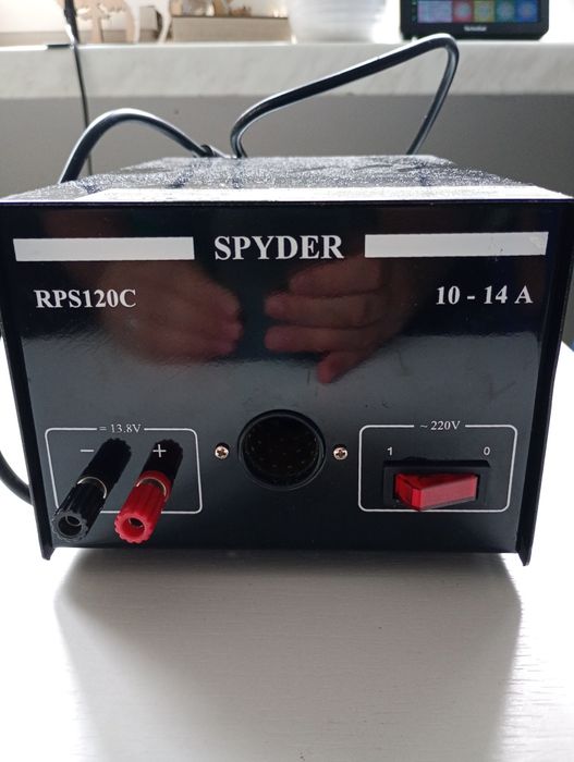 Zasilacz stabilizowany CB KF 13.8V 10A 14A