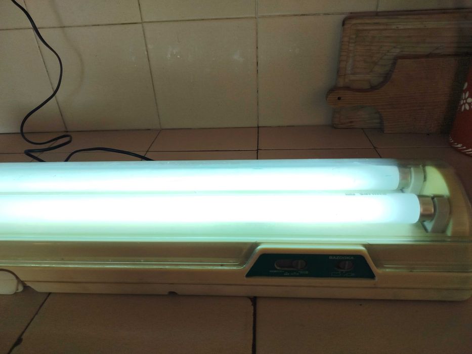 Lâmpada fluorescente campismo