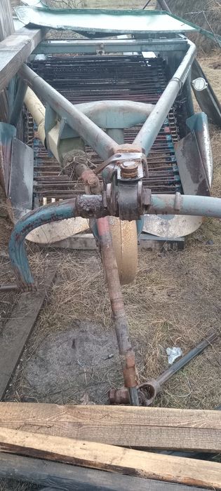 Продам картопле копалку