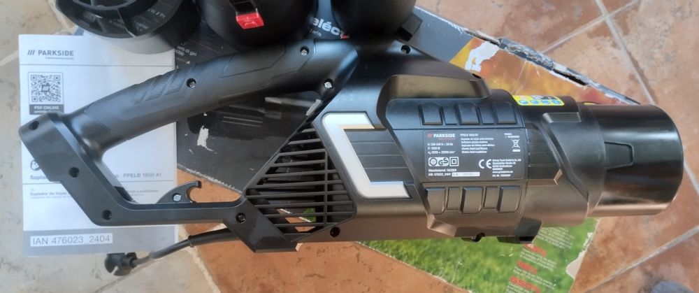 Soprador elétrico Parkside Performance 1650W