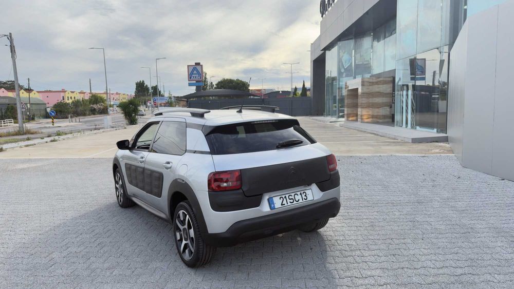 Citroën C4 Cactus 1.6 Blue HDi Shine 1 dono livro de revisões, 2 chaves
