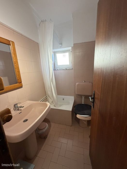 Excelente apartamento T3 duplex, renovado e completamente mobilado