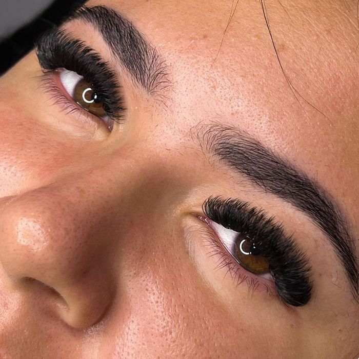 Extensões de Pestanas Profissionais em Lisboa – 35€