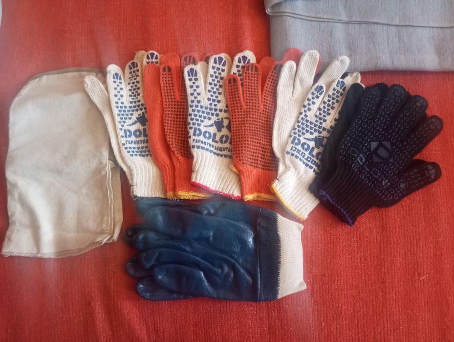Перчатки рабочие.