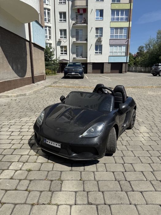 Машинка Perfecta для 2 дітей Чорна