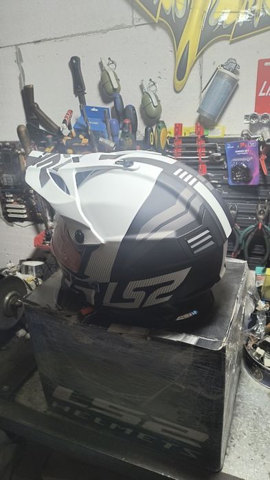 Продам Ls2 Evo pioneer 2xxl