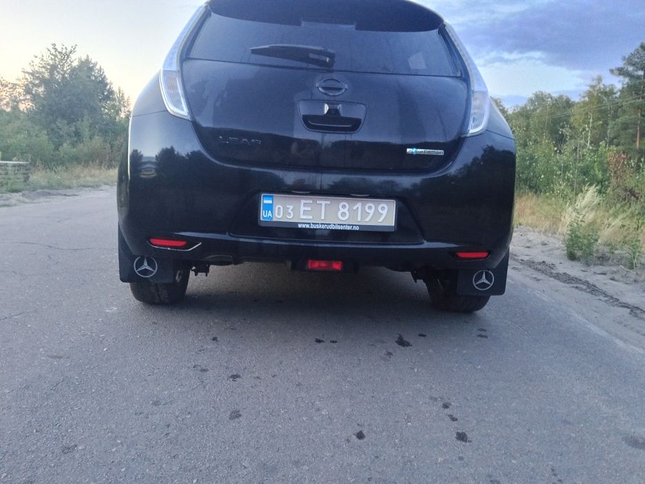 Nissan leaf .13 р.