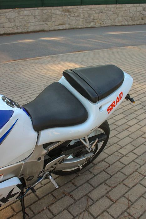 SUZUKI GSXR 600 SRAD ( 25kw de livrete )