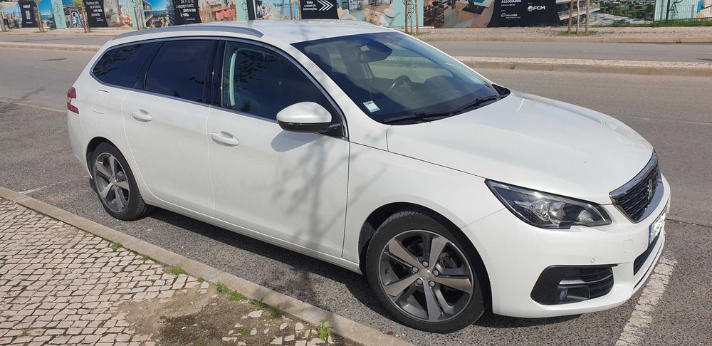 Peugeot 308SW ALLURE 1.5 BlueHdi 130CV NACIONAL