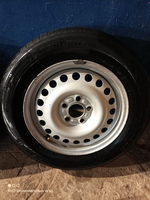 Felgi stalowe z oponami Ford Transit Connect 5x108 6Jx15 H2