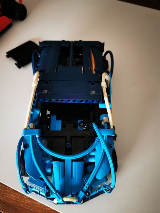 CADA klocki techniczne dwa auta.