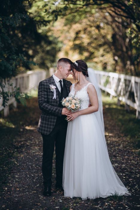 Весільна сукня/весільне плаття