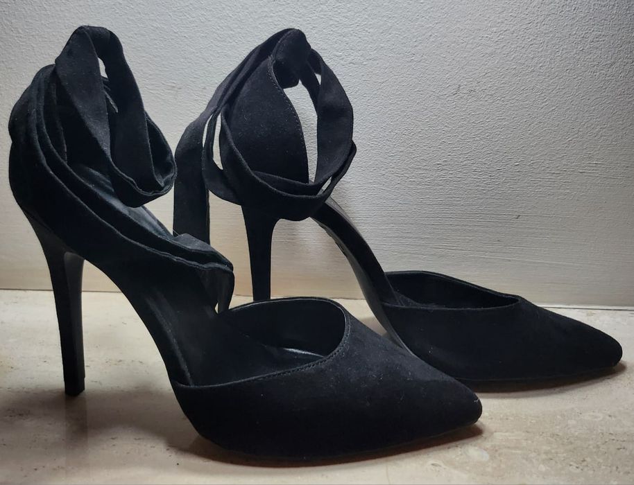 Szpilki czarne New Look  40