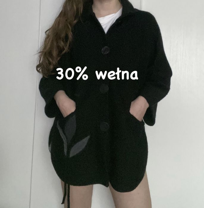 Czarny kardigan 30% wełna