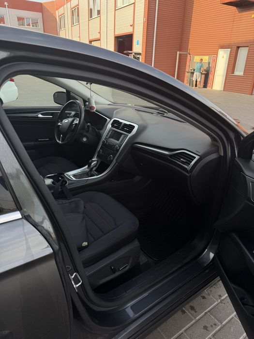 Ford fusion 2,5 автомобіль