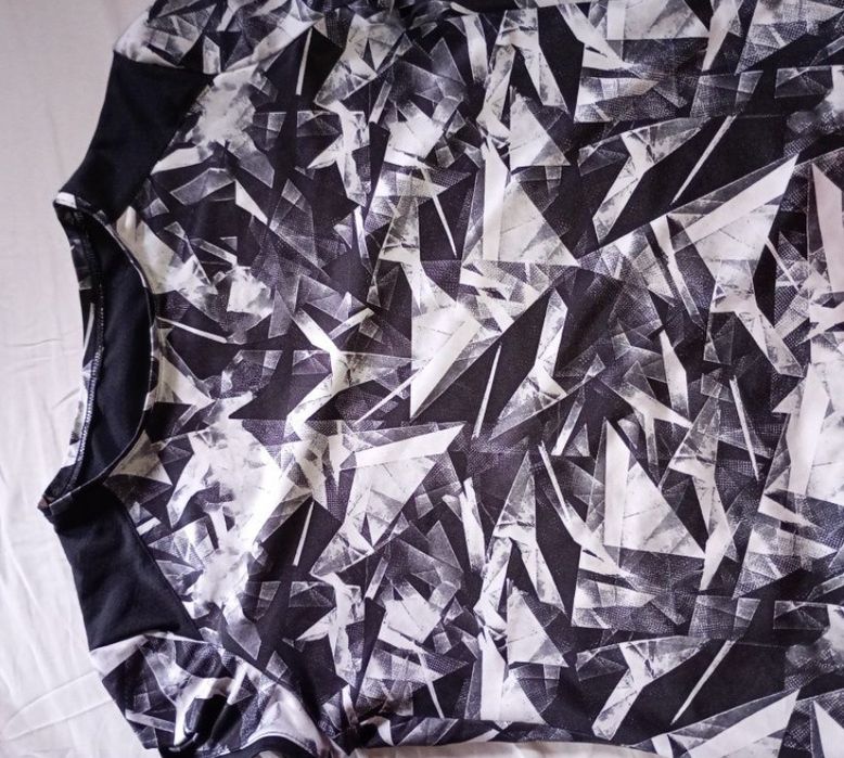 fajna koszulka kształty