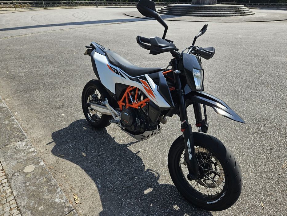 KTM 690 SMC R 2019