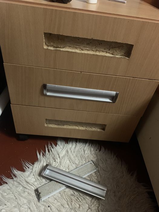 Тумба прикроватная