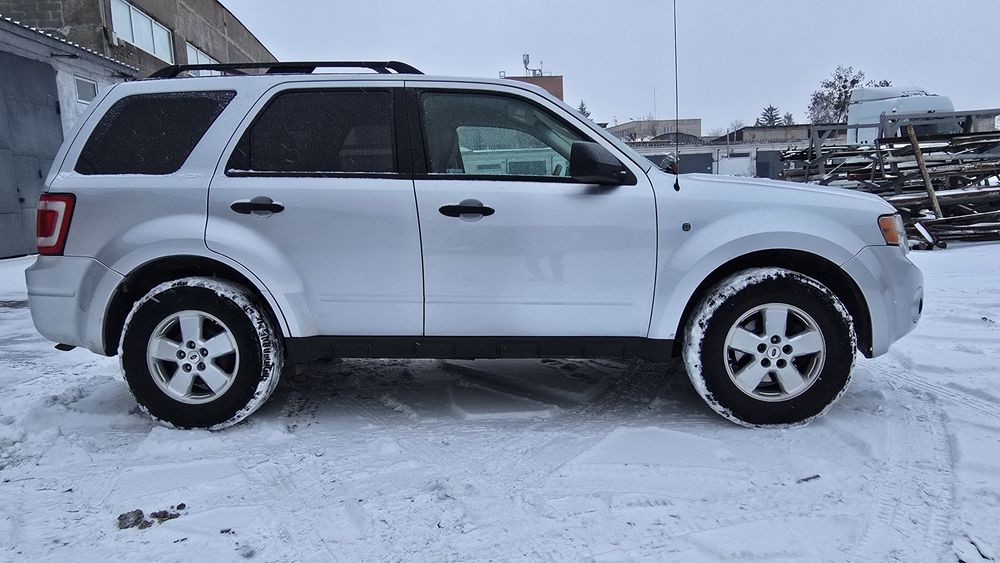 Продам Ford Escape 2010