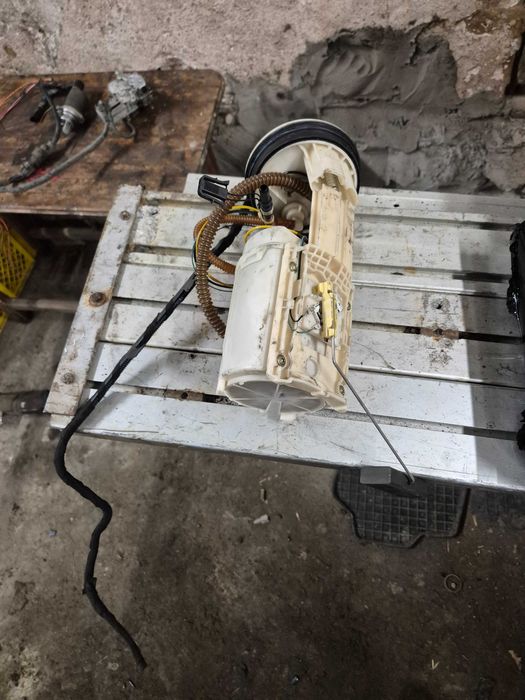 Audi s3 8l pompa paliwa Amk/Bam pompa paliwa