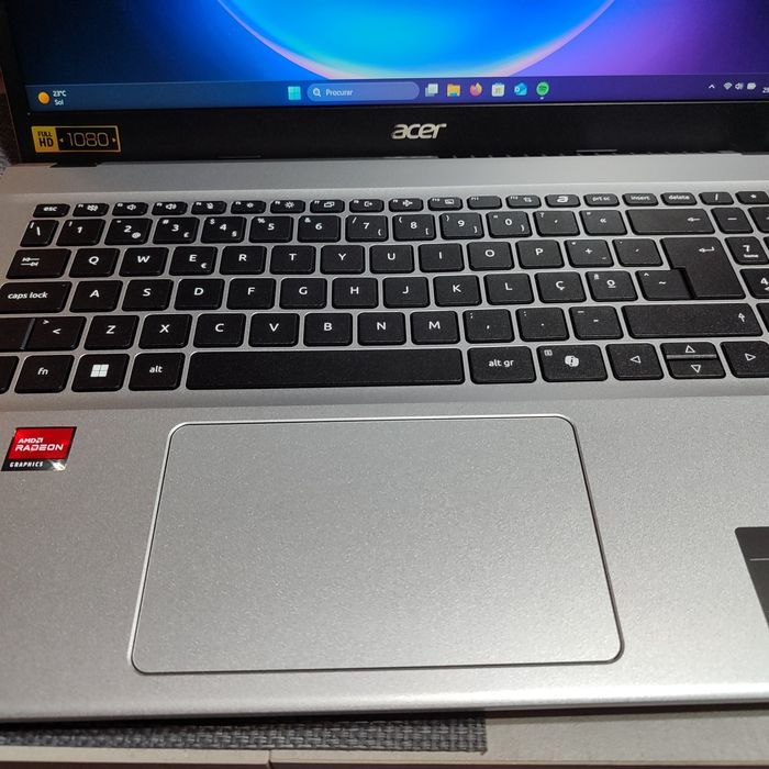 Vendo Acer Aspire  go 15 32GB RAM