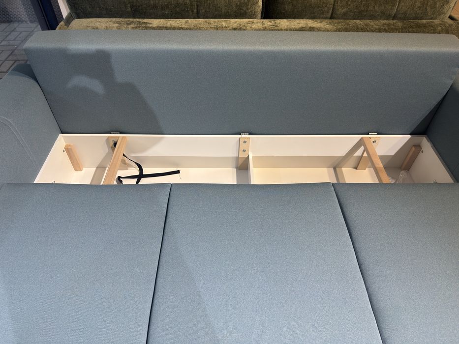 Kanapa Peru wyprzedaz ekspozycji do spania