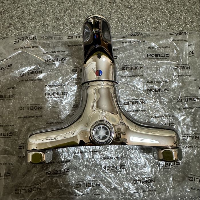 Смеситель змішувач для душа Nobili Італія