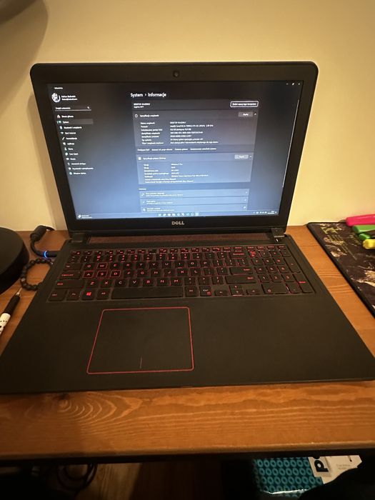 Dell Inspiron 7300, GTX 1050, i5 7300HQ, 16gb ram
