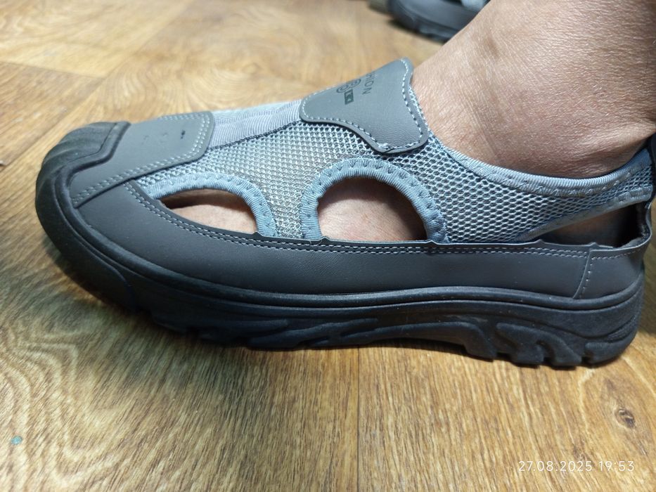 Босоніжки чоловічі