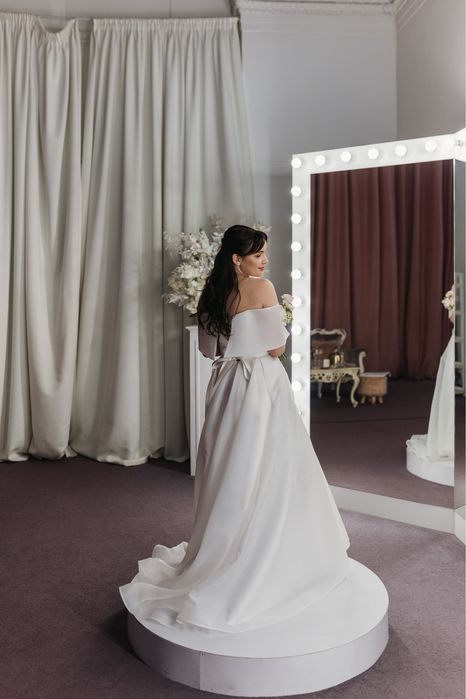 Весільна сукня після хімчистки в новому стані