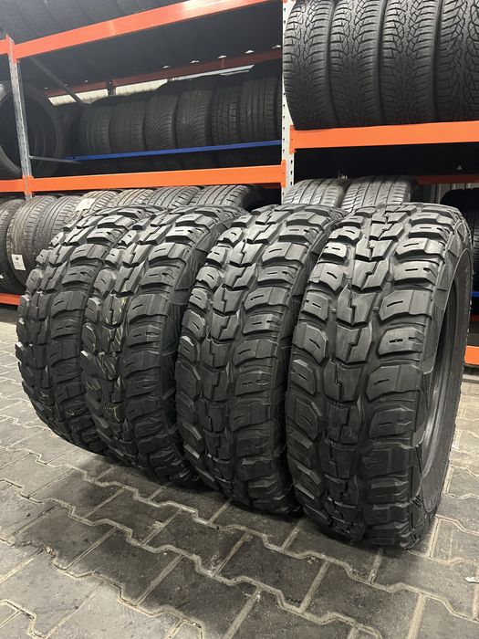 Шини,Резина,Комплект LT 245/75/16 120/116Q Kumho Road Venture