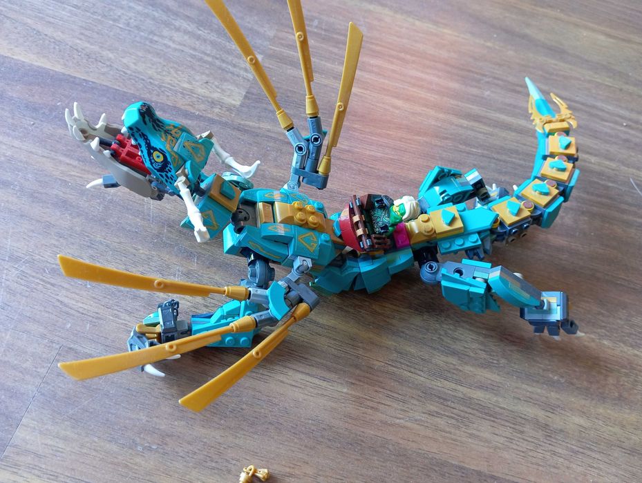 Lego nr 71746 Dżunglowy smok z serii Ninjago.