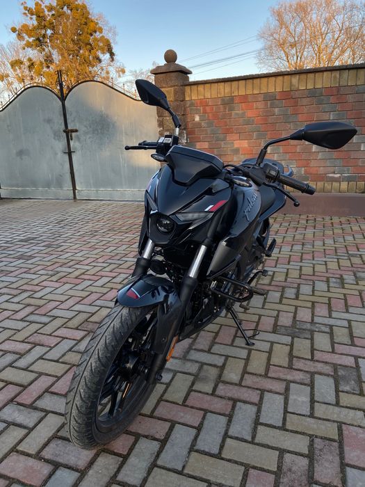 Bajaj pulsar n250