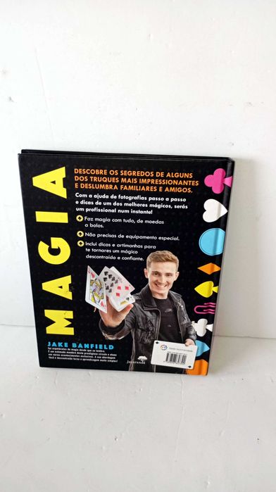 Truques de magia com Moedas, cartas e Objetos Comuns505190296930887681