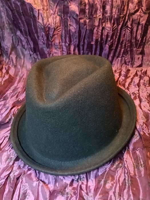 Капелюх  фетровий