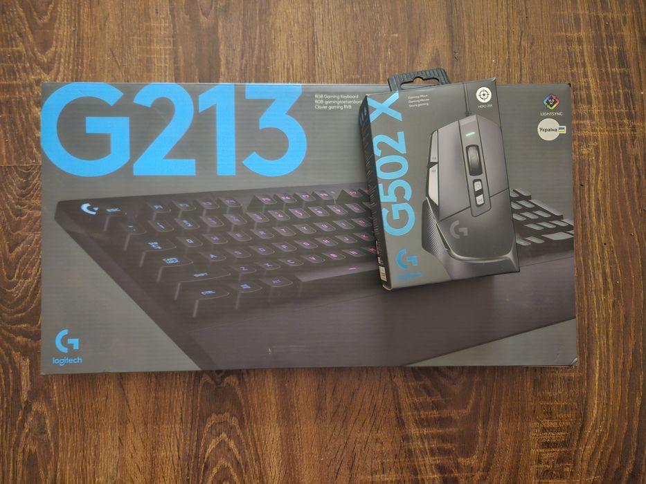 Продам комплект колавиатура+мышь Logitech