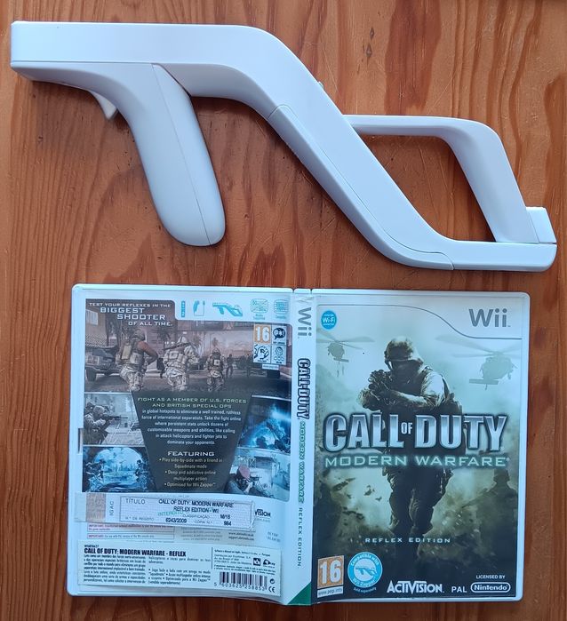 Call of Duty Modern Warfare + Acessório Nintendo Wii
